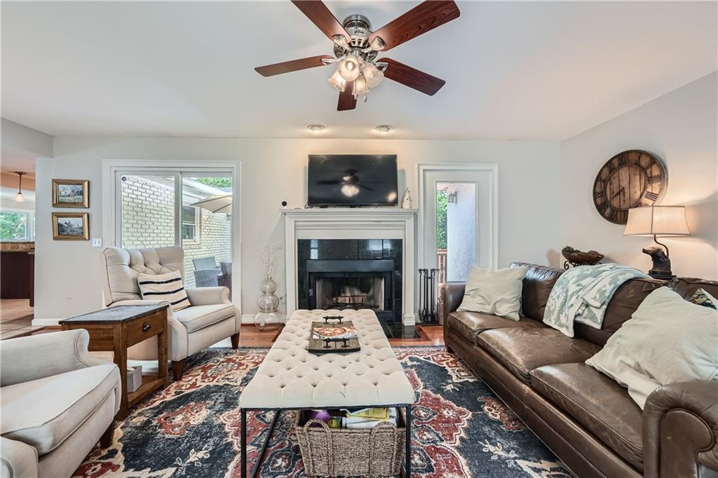 1652 Tryon Road Northeast Atlanta, GA 30341 - Photo 4 of 27