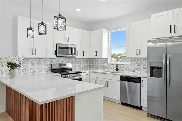 $359,000 | 126 Canby Circle, Spring Hill, FL 34606