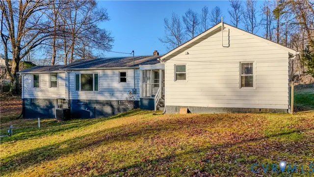 $285,900 | 3153 West 3rd Street, Farmville, VA 23901