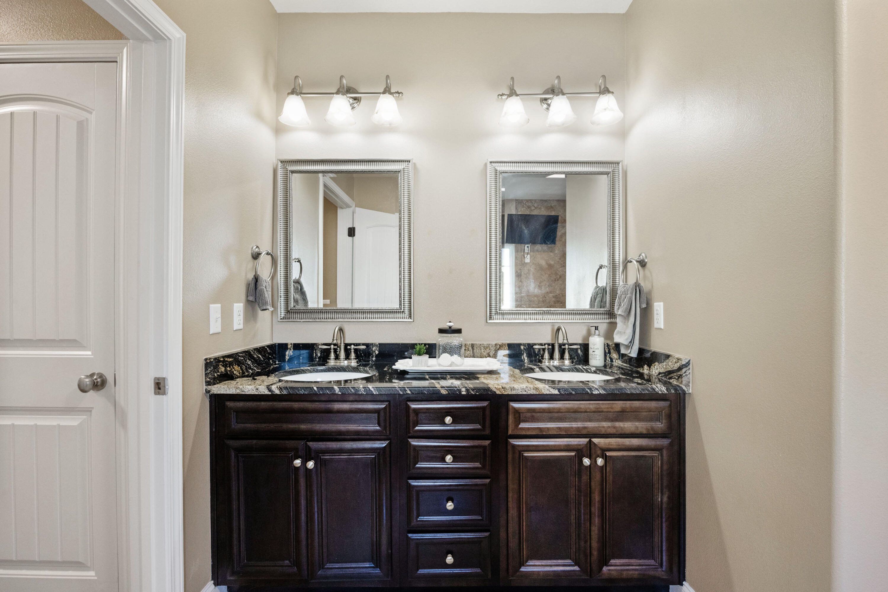 5774 Wayne Rogers Road Crestview, FL 32539 - Photo 35 of 63 50-51