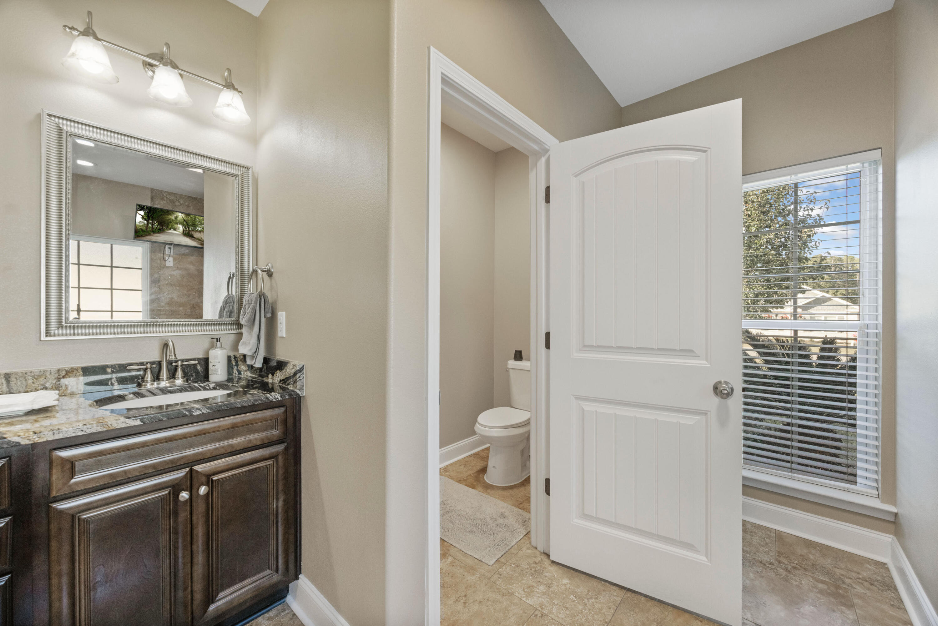 5774 Wayne Rogers Road Crestview, FL 32539 - Photo 36 of 63 54-55