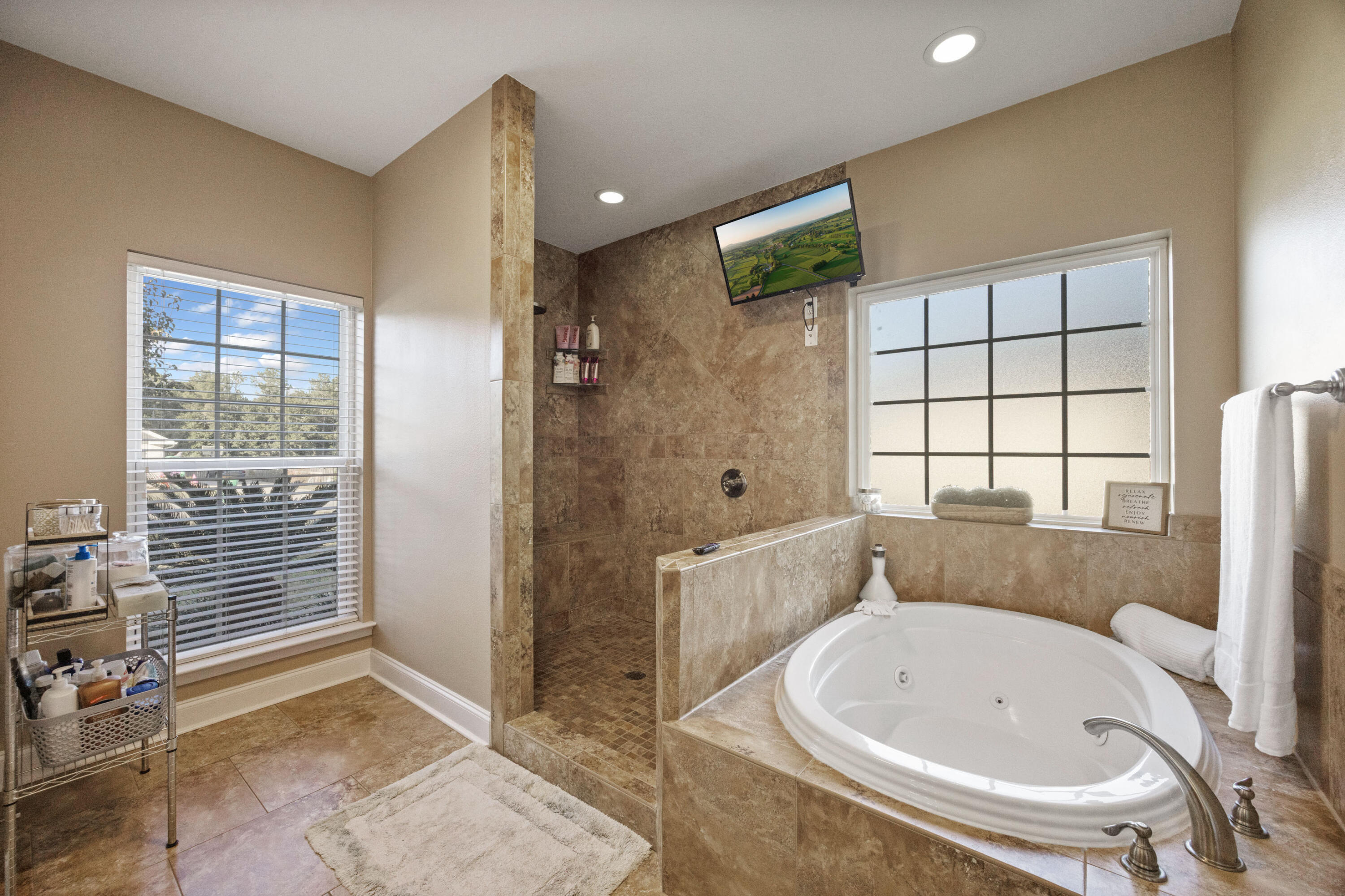 5774 Wayne Rogers Road Crestview, FL 32539 - Photo 38 of 63 52-53