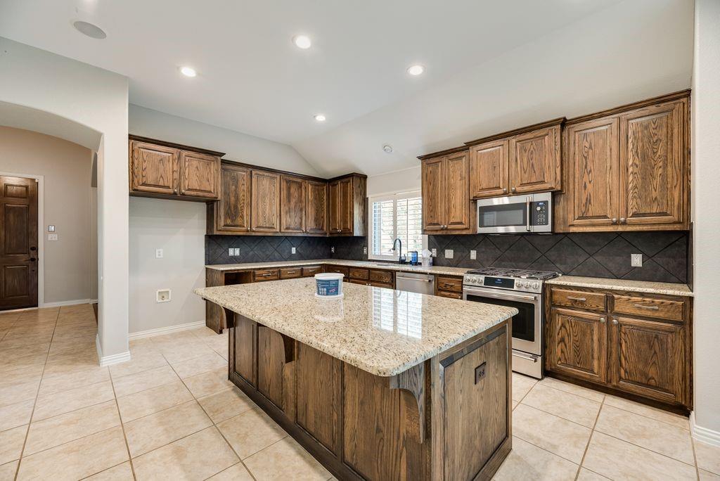 1010 Ranger Road Forney, TX 75126 - Photo 11 of 36 Gallery Image 11