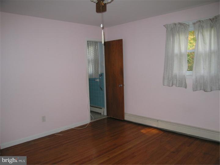 617 Pinney Road Huntingdon Valley, PA 19006 - Photo 15 of 24 Gallery Image 15