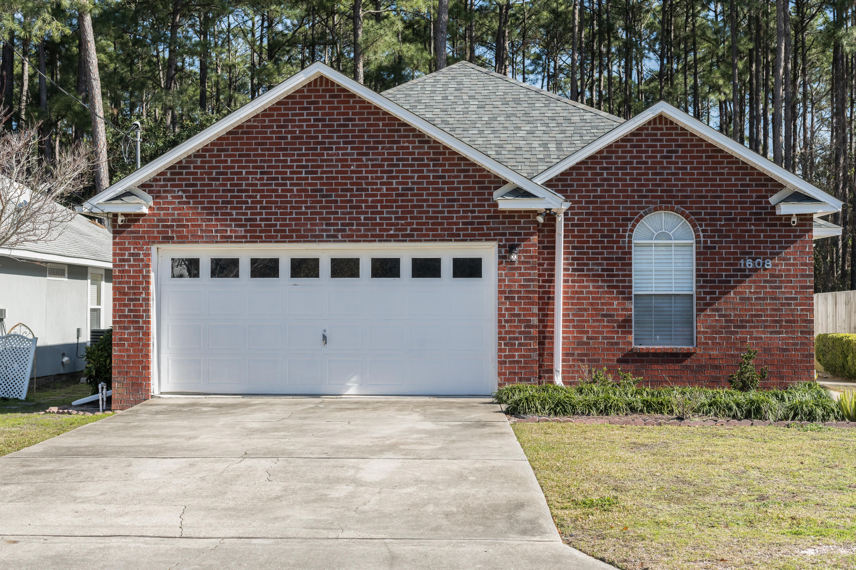 1608 Stanford Road Gulf Breeze, FL 32563 - Photo 2 of 31