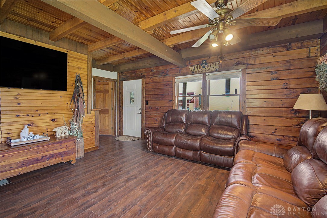 3287 Idle Road St. Paris, OH 43072 - Photo 11 of 47
