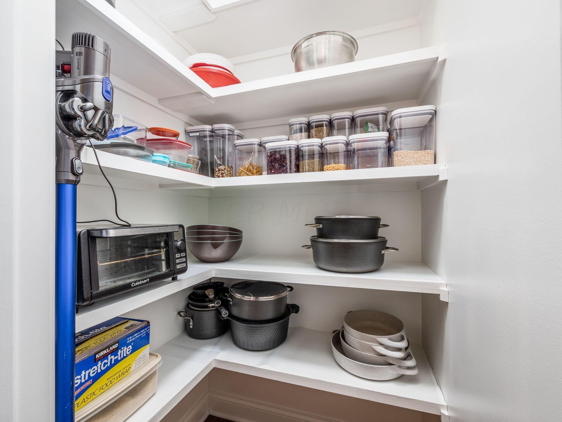 8531 Concord Road Delaware, OH 43015 - Photo 15 of 65 15 Pantry