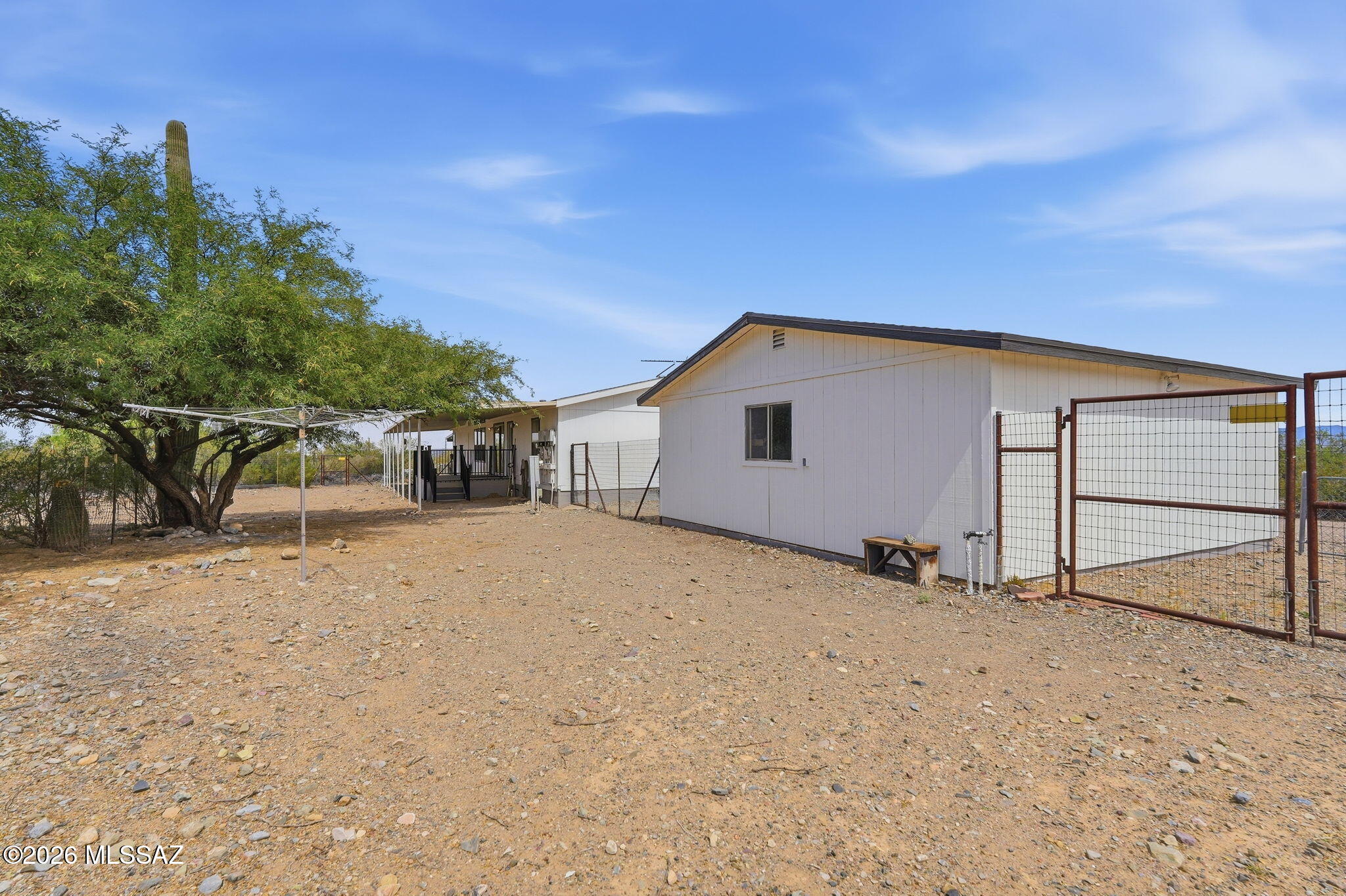 7716 West Sahuarita Road Vail, AZ 85641 - Photo 32 of 51 Detached Garage