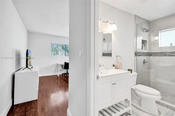 $5,900 | 1102 Meadow Lark Avenue, Miami Springs, FL 33166