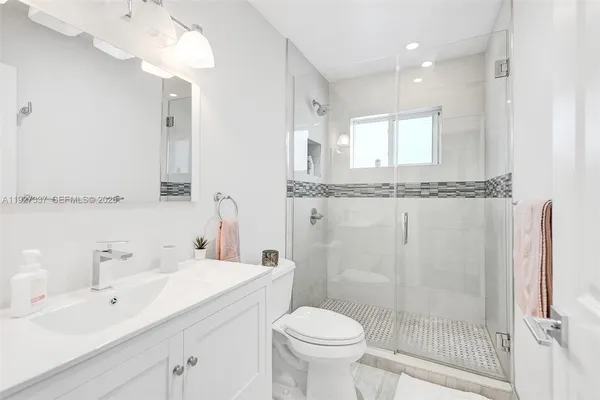 $5,900 | 1102 Meadow Lark Avenue, Miami Springs, FL 33166