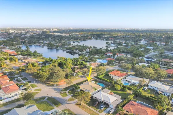 $5,900 | 1102 Meadow Lark Avenue, Miami Springs, FL 33166