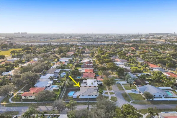 $5,900 | 1102 Meadow Lark Avenue, Miami Springs, FL 33166