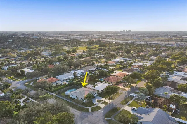$7,000 | 1102 Meadow Lark Avenue, Miami Springs, FL 33166