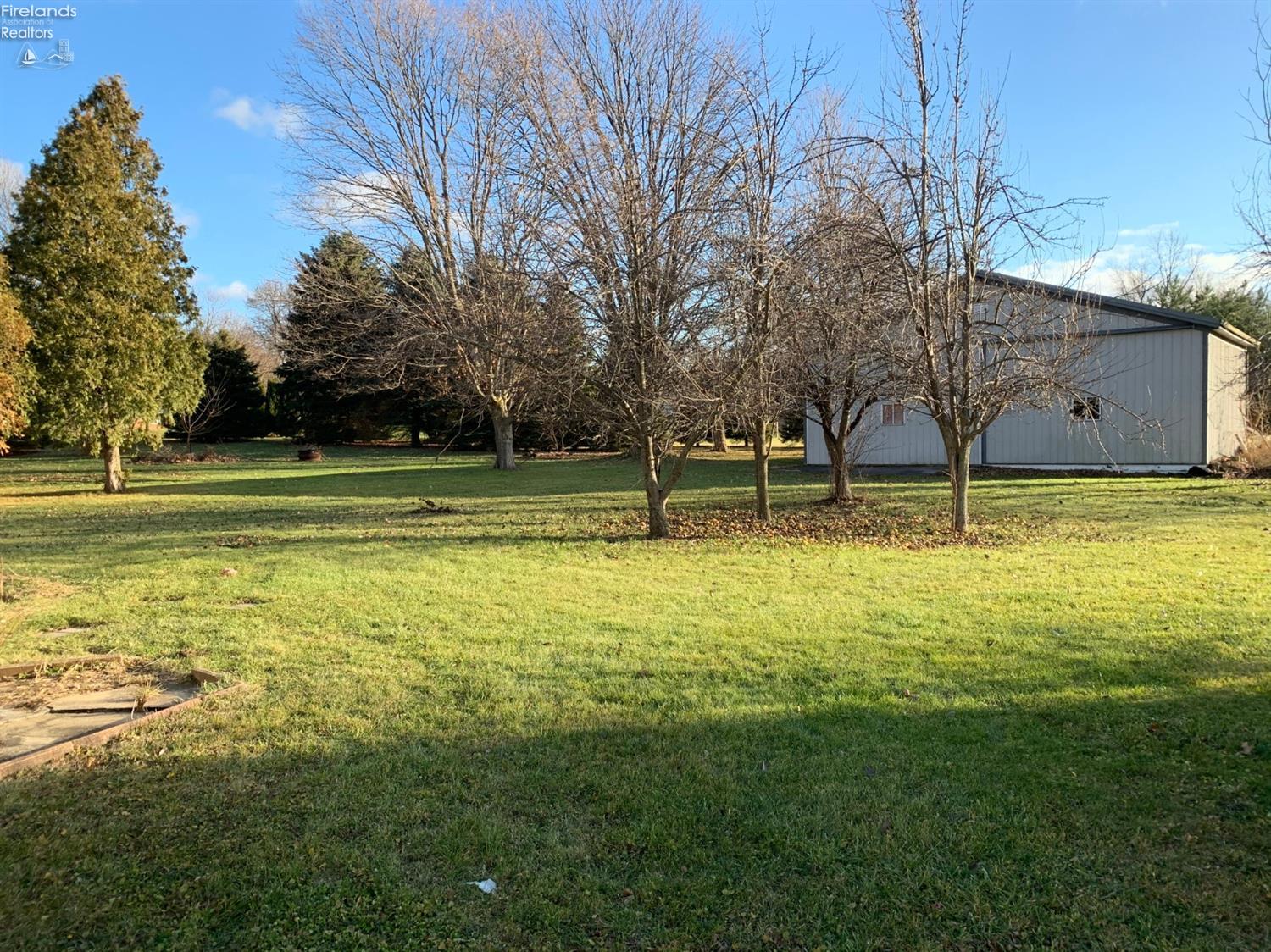 5569 Edmonds Road Bellevue, OH 44811 - Photo 15 of 18 Gallery Image 15
