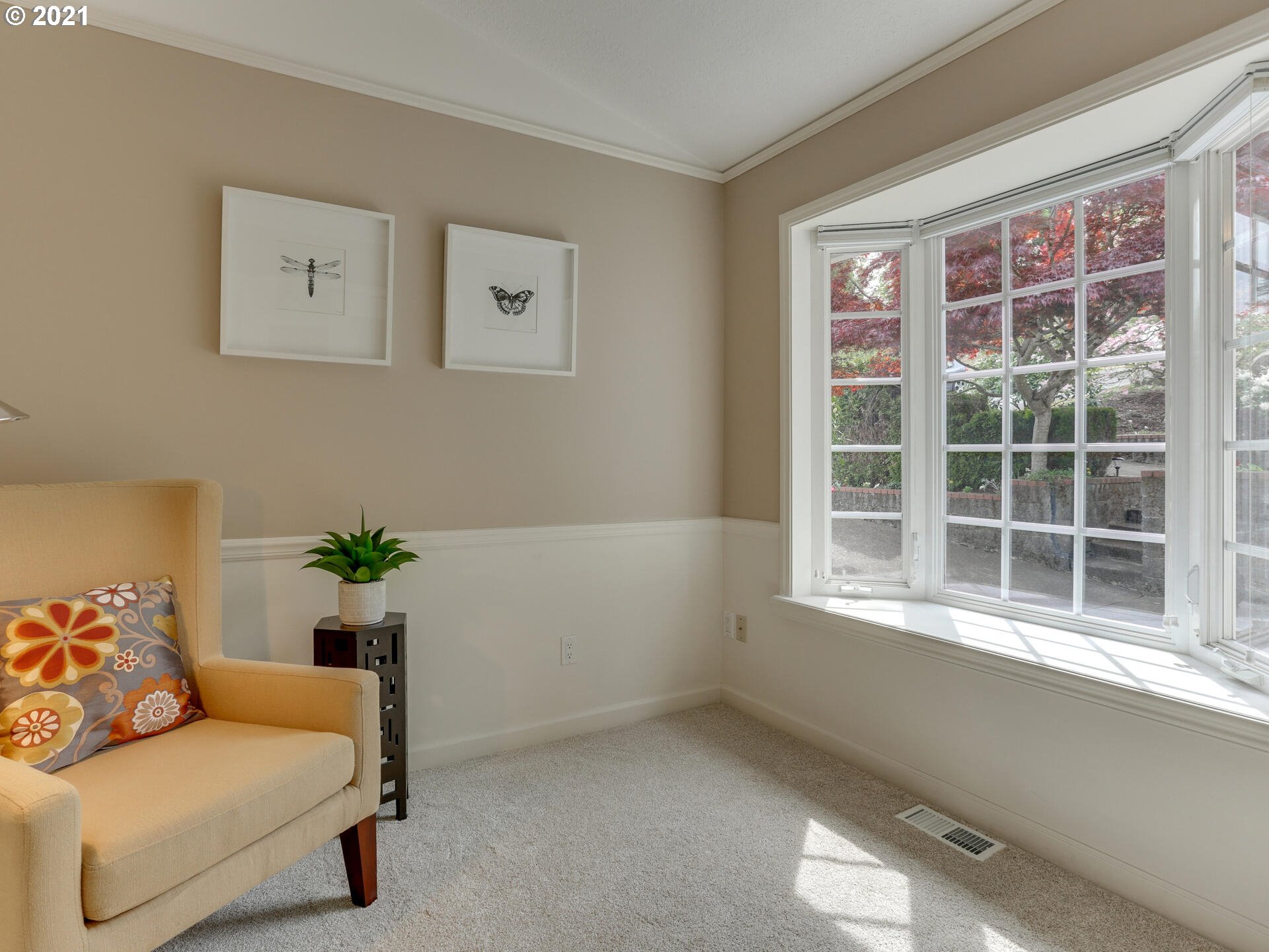 10115 Southwest Lancaster Road Portland, OR 97219 - Photo 16 of 32 Gallery Image 16