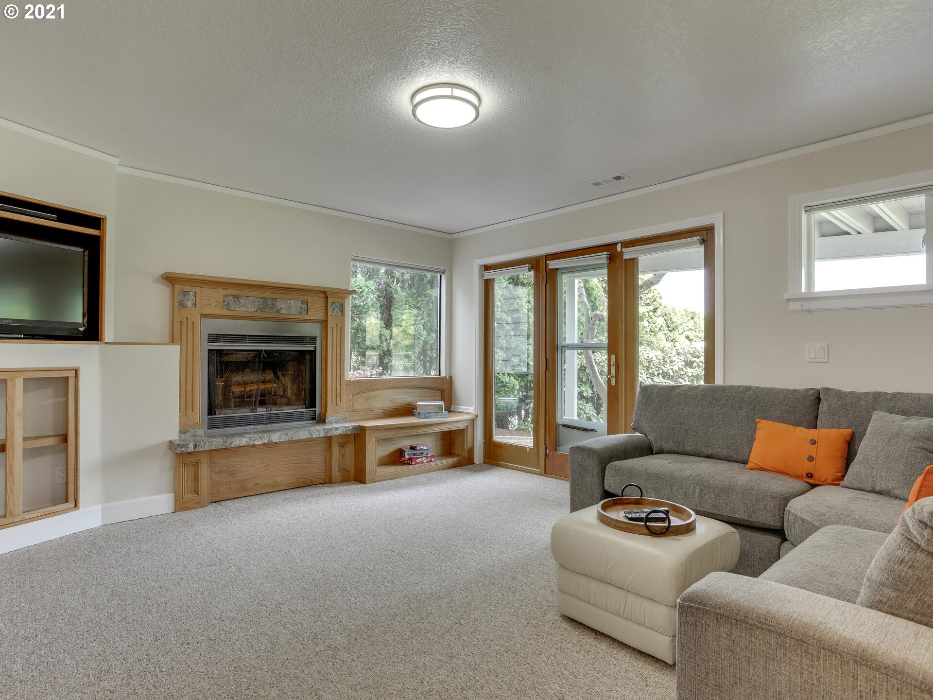 10115 Southwest Lancaster Road Portland, OR 97219 - Photo 17 of 32 Gallery Image 17