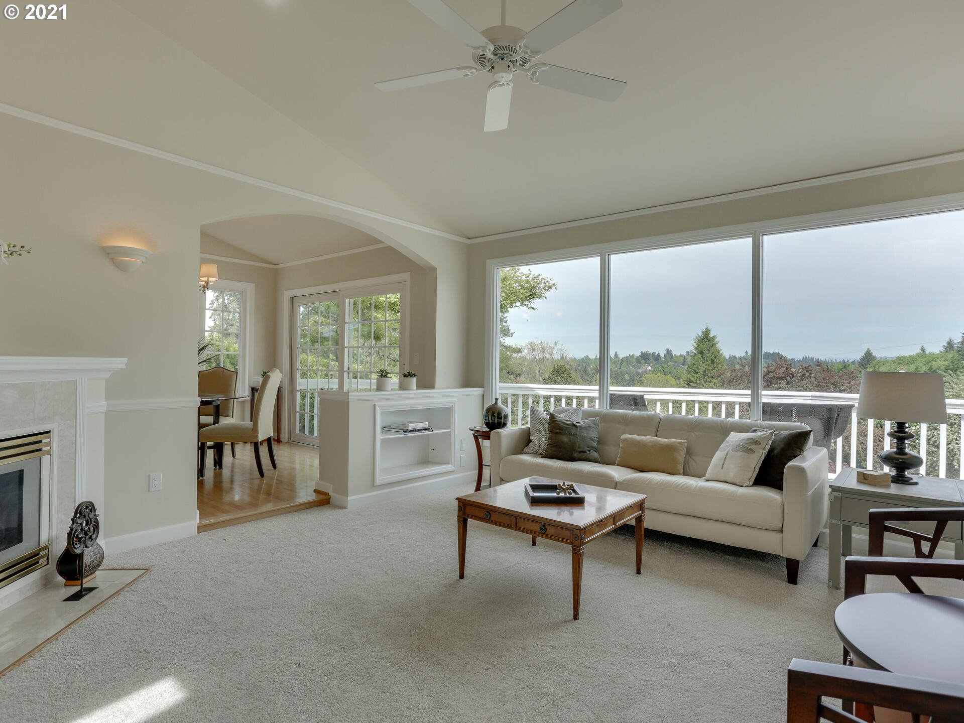 10115 Southwest Lancaster Road Portland, OR 97219 - Photo 6 of 32 Gallery Image 6