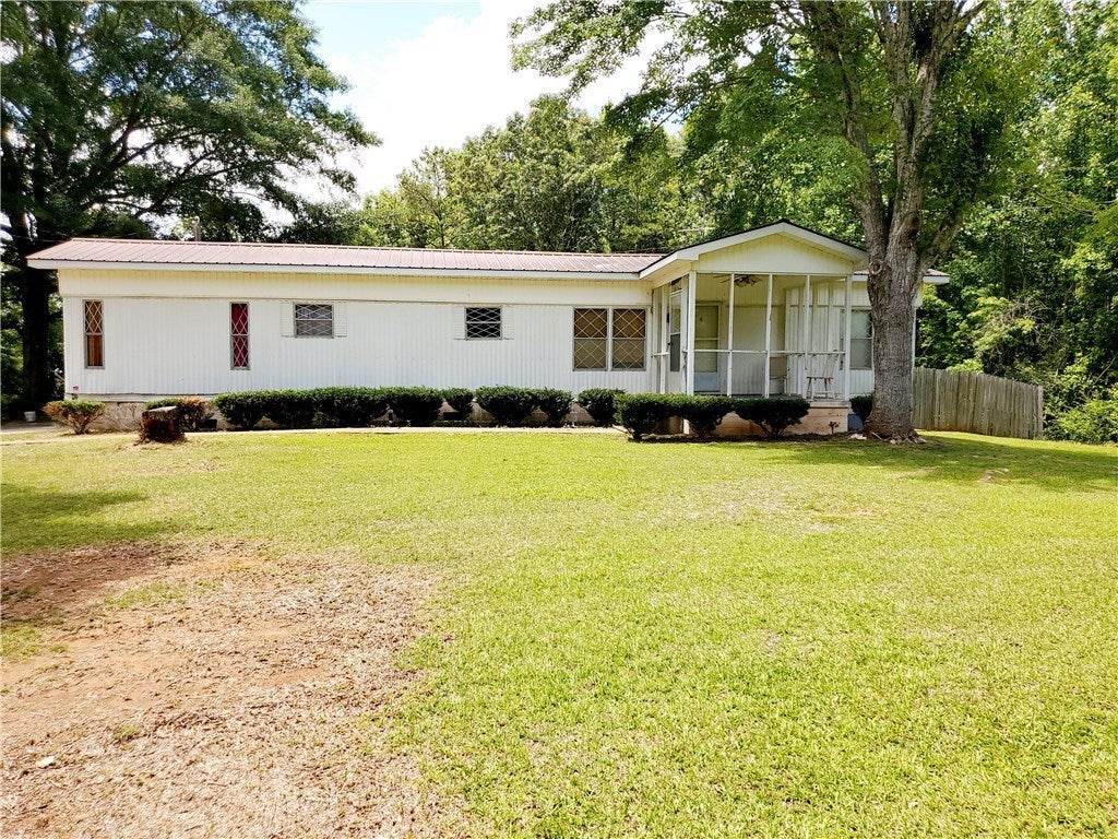 2351 Lashley Road Alexander City, AL 35010 - Photo 2 of 15 Gallery Image 2