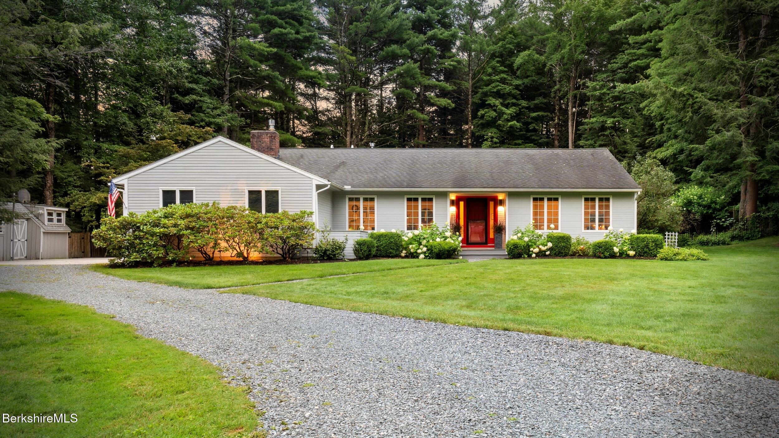 TWILIGHT EXTERIOR - FRONT