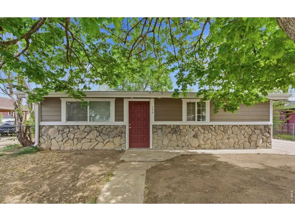 $329,500 | 366 Maestes Street, Johnstown, CO 80534