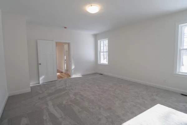 $935,900 | 28 Summerwind Place, Unit 1, Greenland, NH 03840