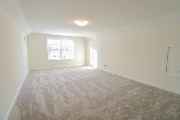 $935,900 | 28 Summerwind Place, Unit 1, Greenland, NH 03840