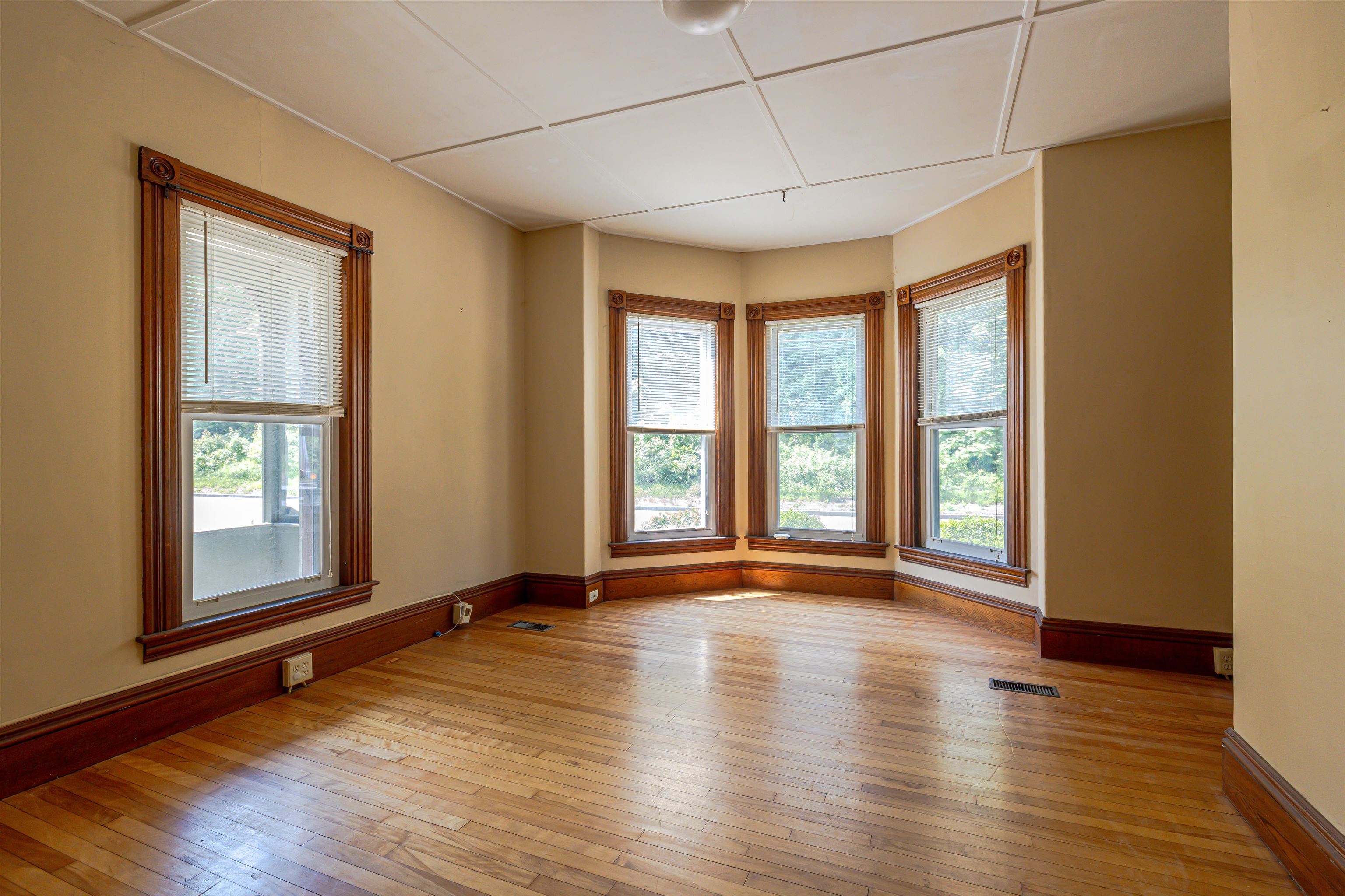 426 North State Street Concord, NH 03301 - Photo 8 of 56 Gallery Image 8