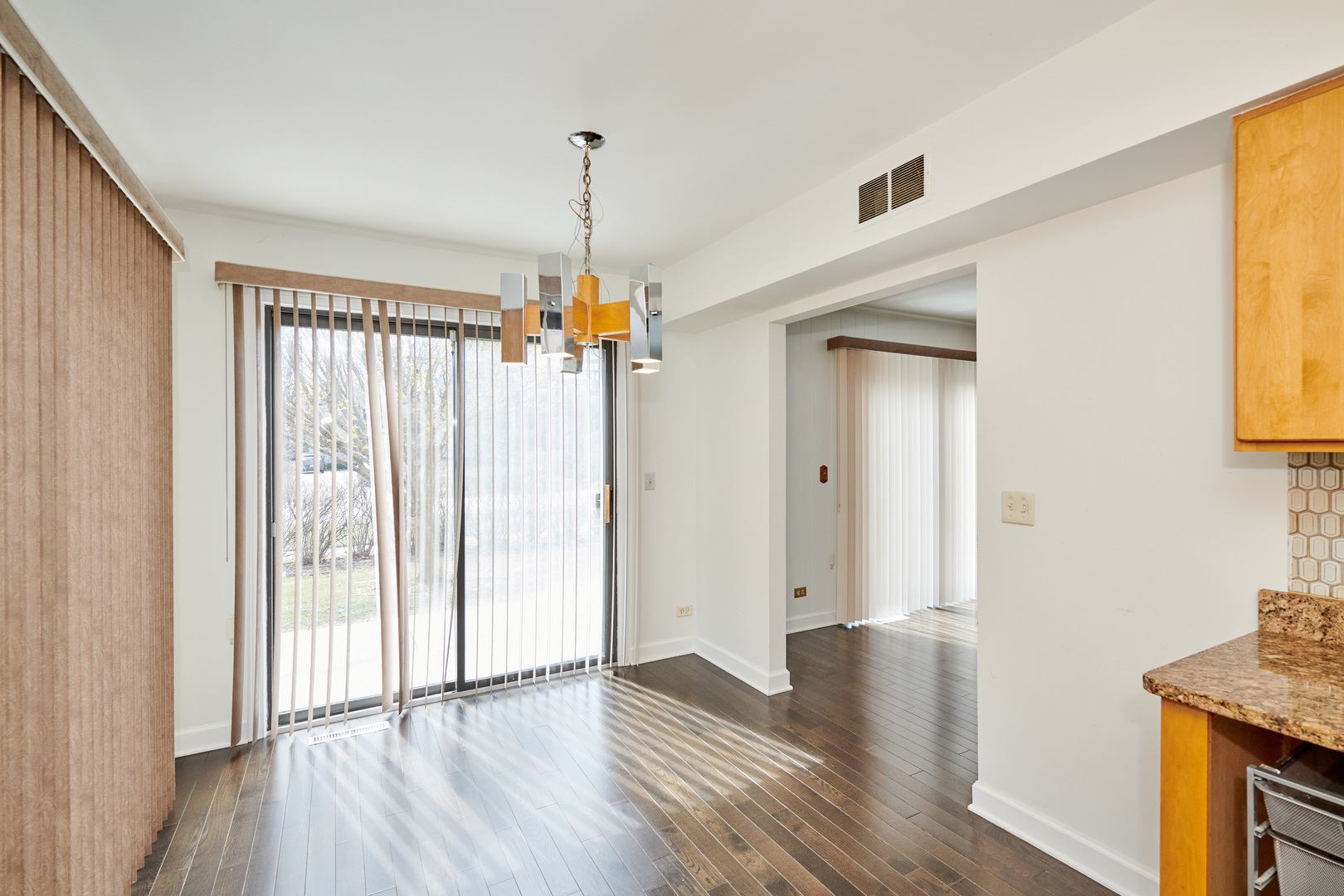 3035 Rennes Court Northbrook, IL 60062 - Photo 14 of 53