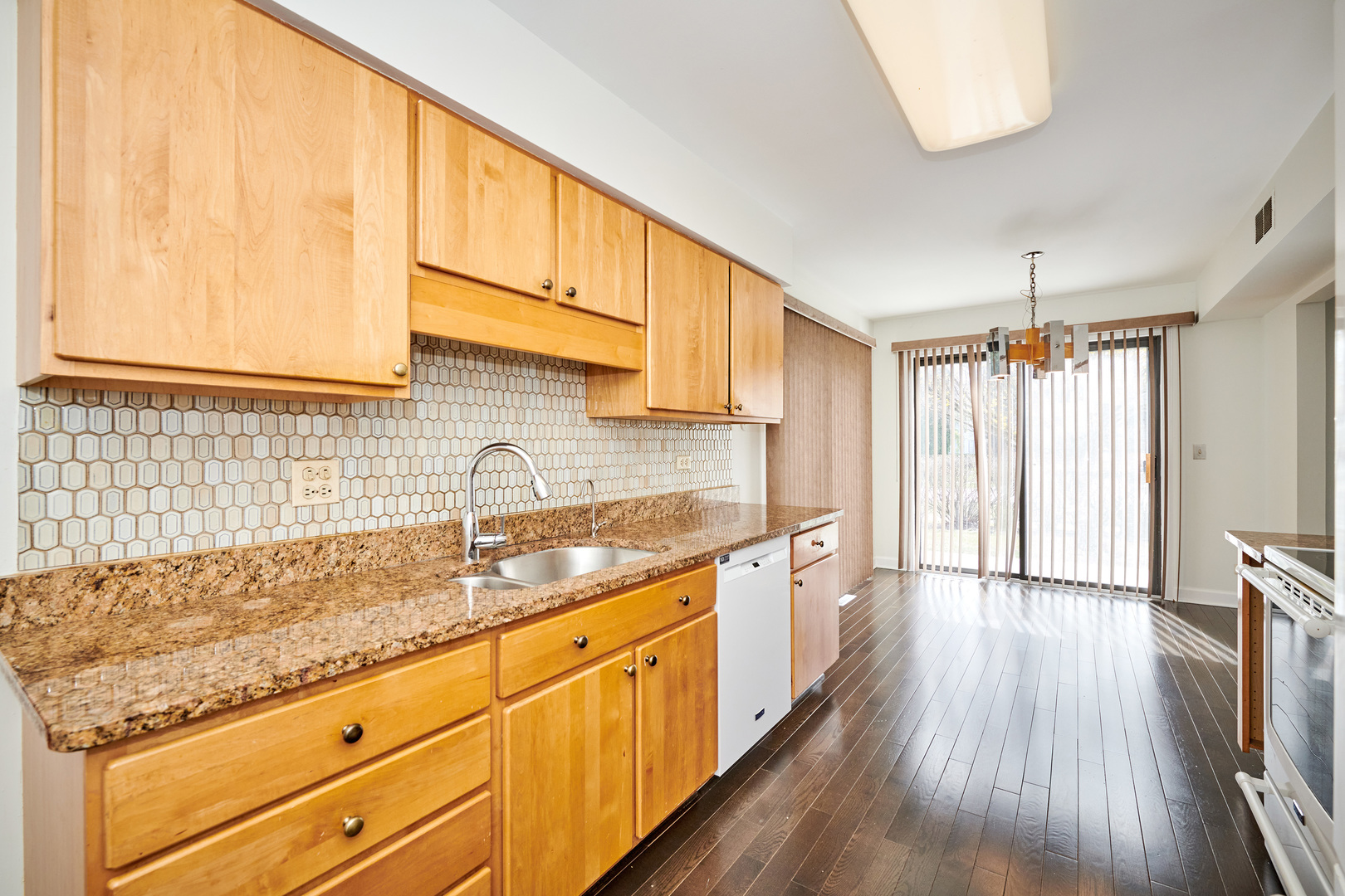 3035 Rennes Court Northbrook, IL 60062 - Photo 17 of 53