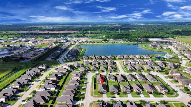 $329,000 | 19126 Hidden Arbor Drive, Manvel, TX 77578