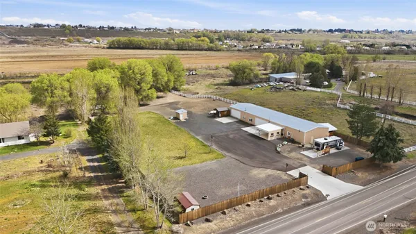 $499,990 | 5601 Rd K Northeast, Moses Lake, WA 98837