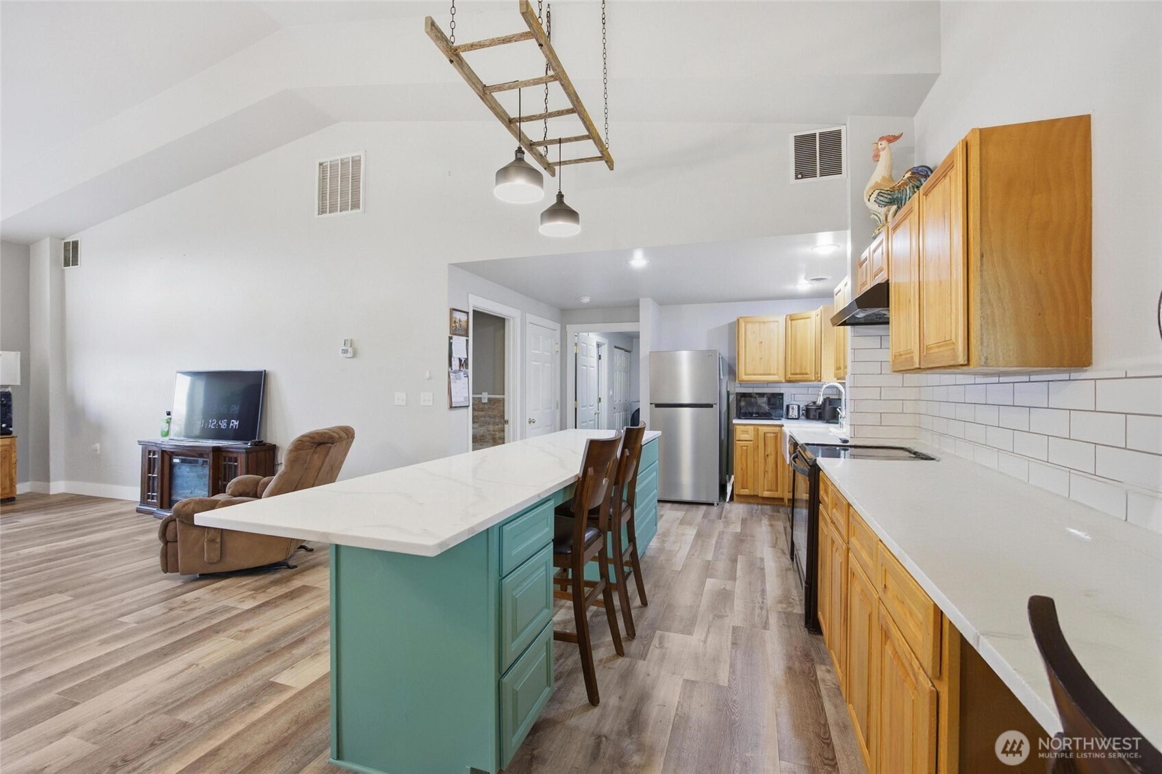 5601 Rd K Northeast Moses Lake, WA 98837 - Photo 12 of 39