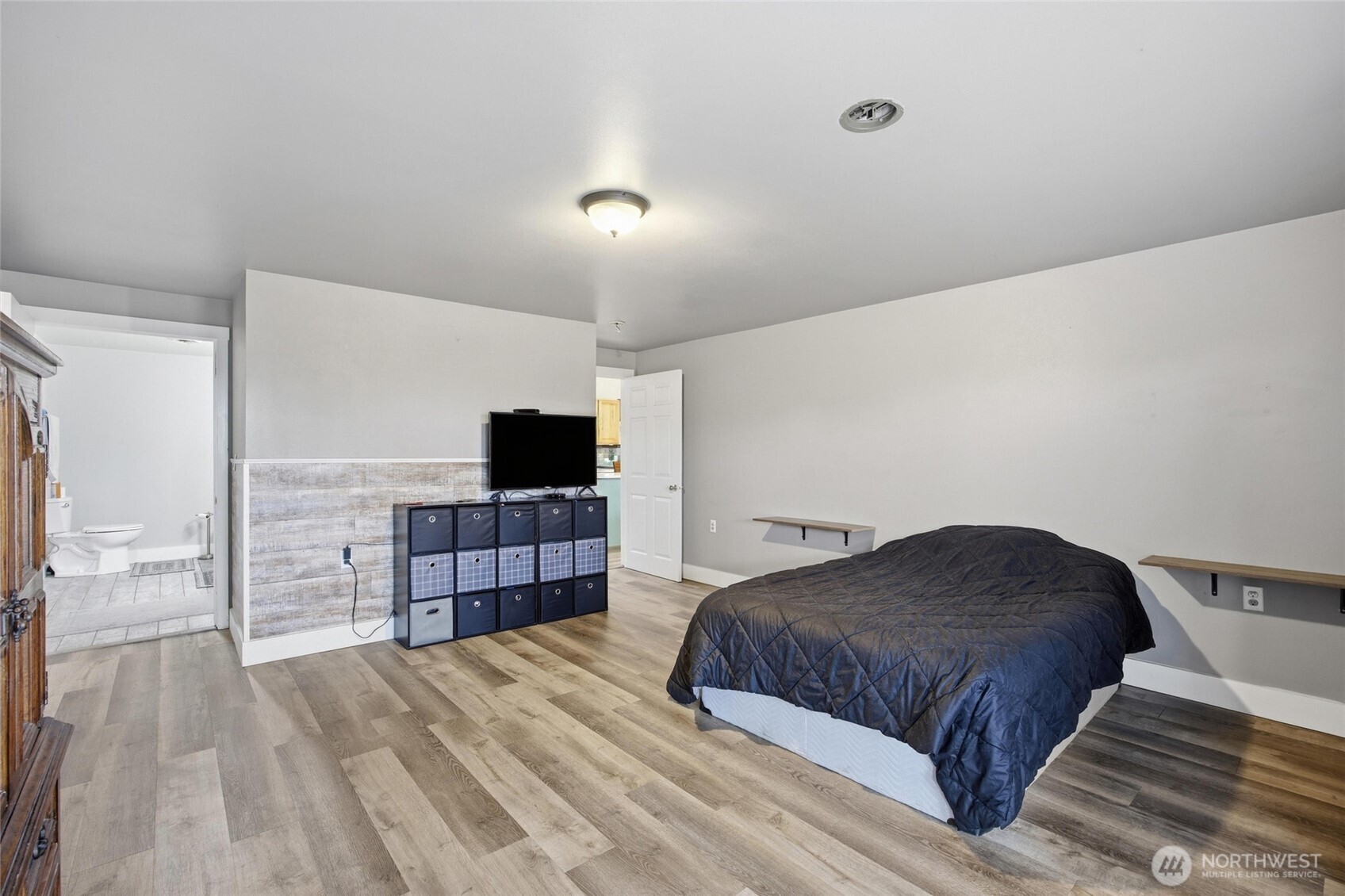 5601 Rd K Northeast Moses Lake, WA 98837 - Photo 15 of 39