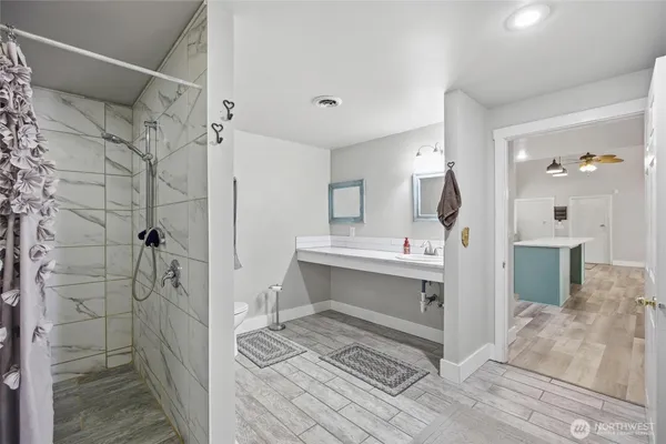 a view of large parking space