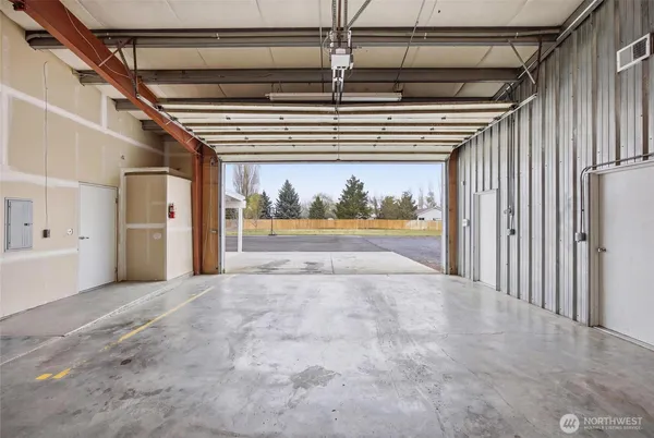 a view of empty room with an empty space