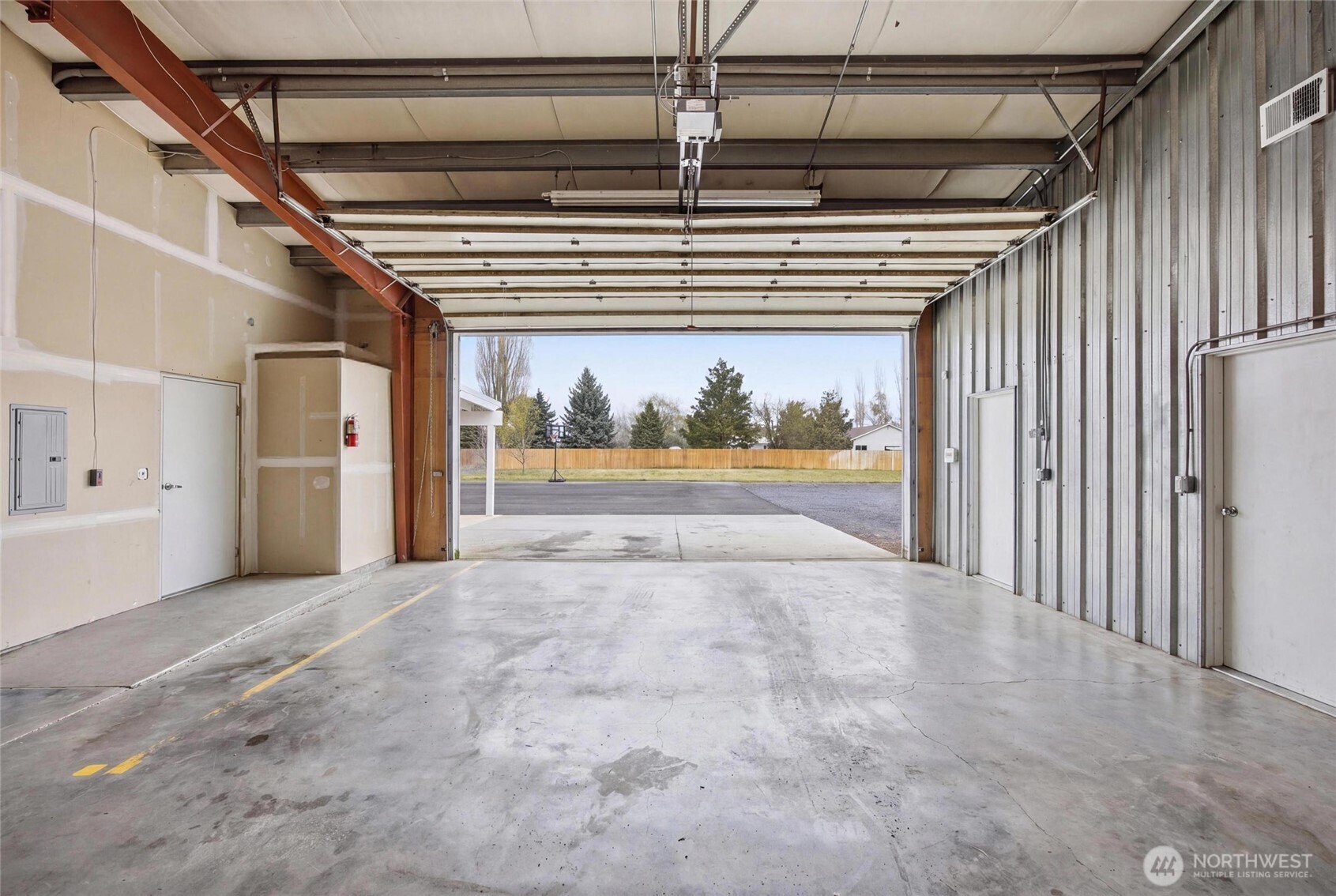 5601 Rd K Northeast Moses Lake, WA 98837 - Photo 19 of 39