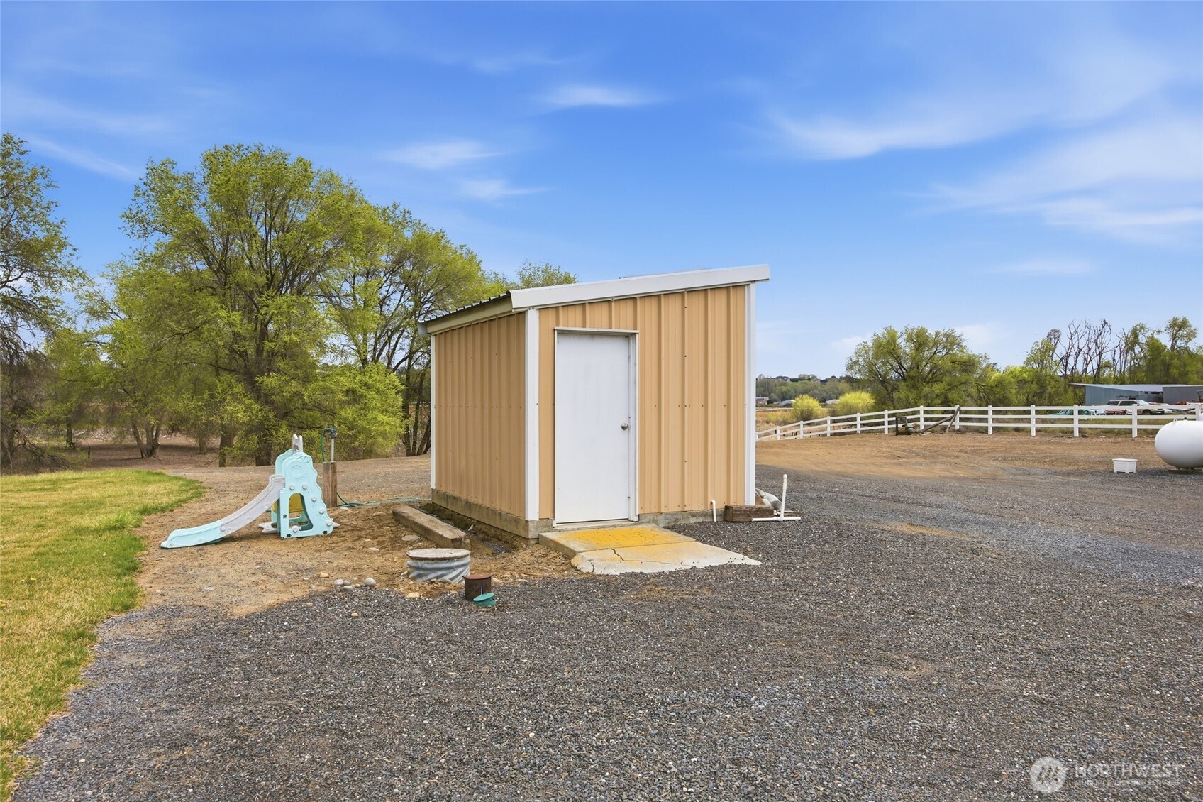 5601 Rd K Northeast Moses Lake, WA 98837 - Photo 25 of 39