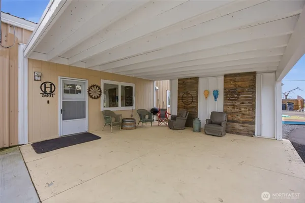 a view of an empty room