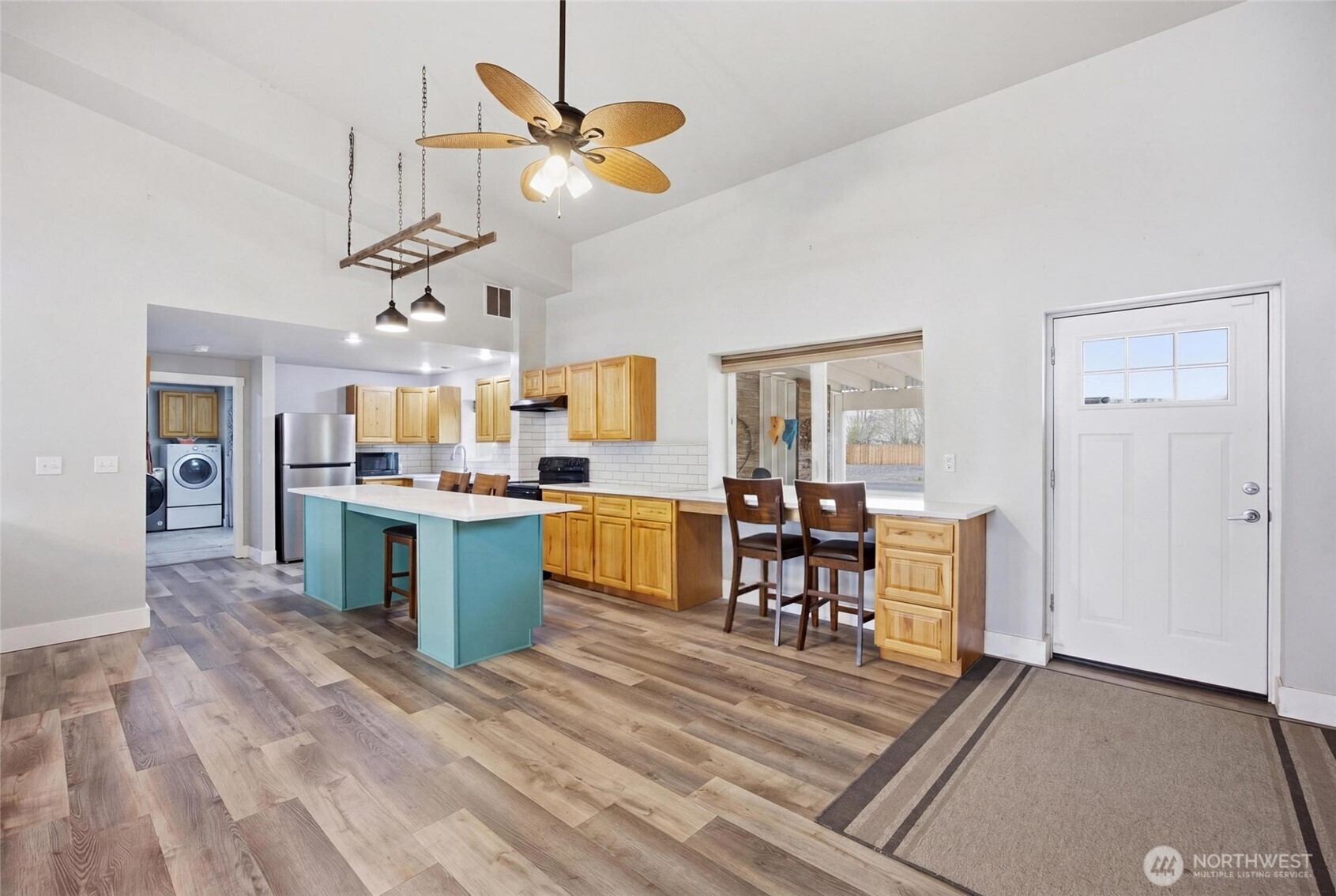 5601 Rd K Northeast Moses Lake, WA 98837 - Photo 10 of 39