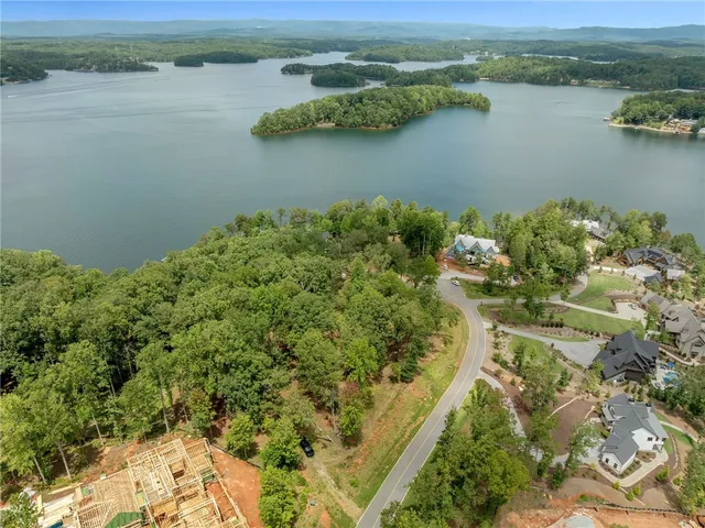 $795,000 | 535 Hvn Hl Lane, Six Mile, SC 29682