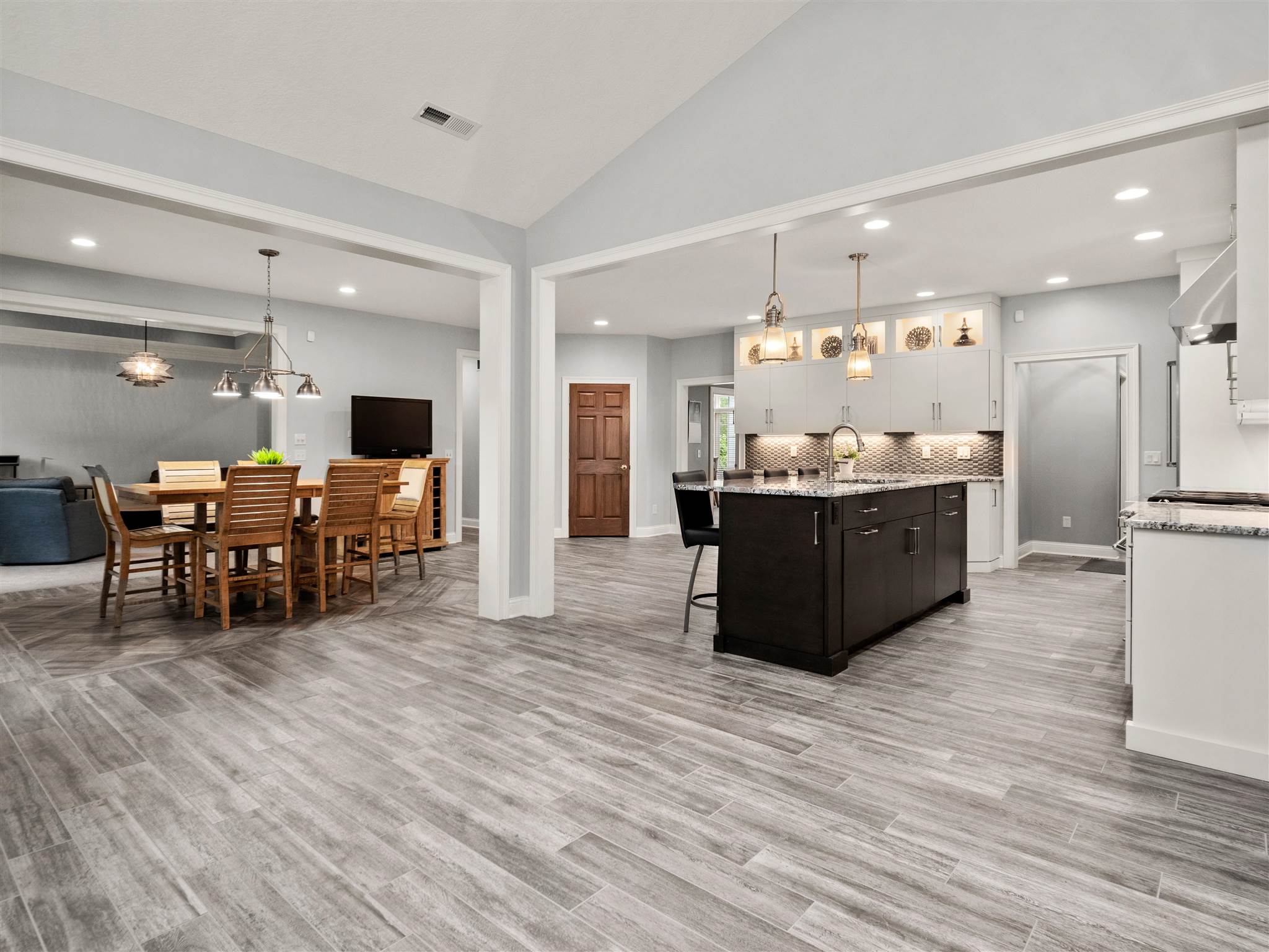 12033 Ernst Road Roanoke, IN 46783 - Photo 14 of 36