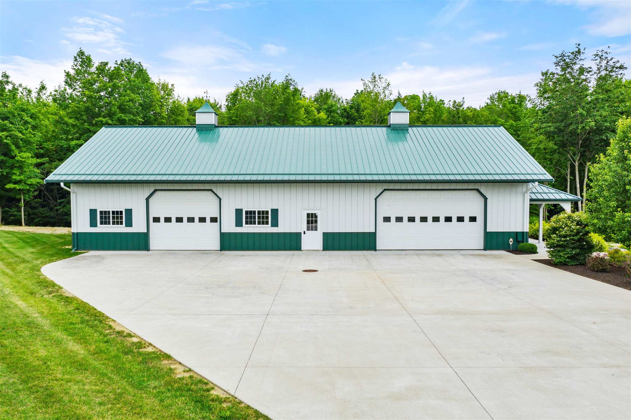 12033 Ernst Road Roanoke, IN 46783 - Photo 10 of 36
