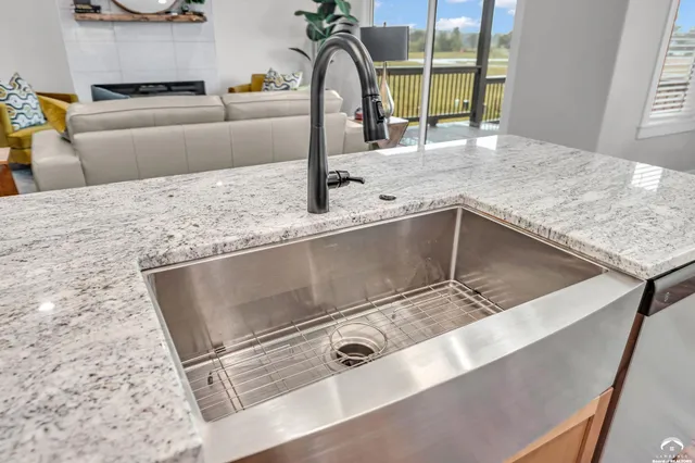 $500,000 | 32468 West 168th Court, Gardner, KS 66030