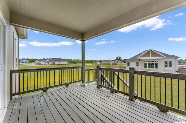 $500,000 | 32468 West 168th Court, Gardner, KS 66030