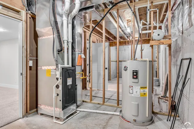 $500,000 | 32468 West 168th Court, Gardner, KS 66030