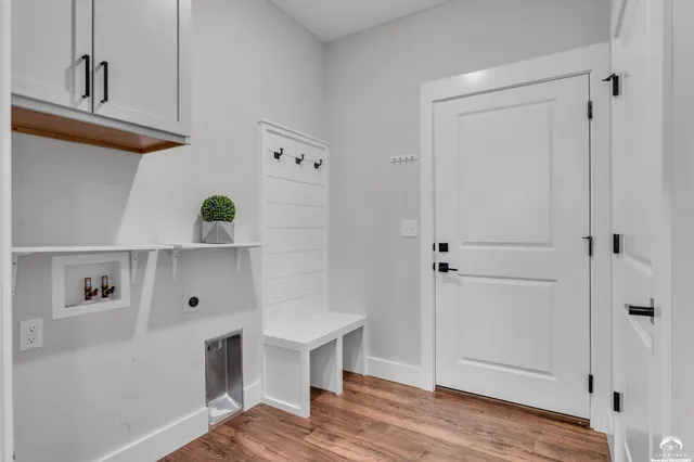 $500,000 | 32468 West 168th Court, Gardner, KS 66030