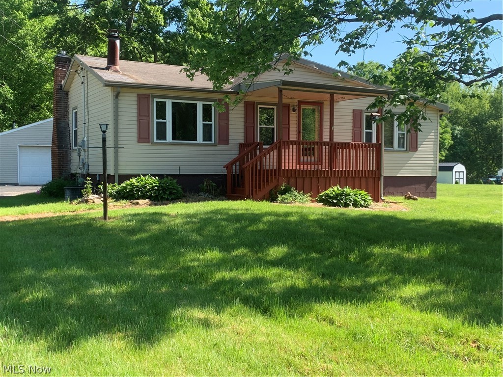 795 Carson Salt Springs Road Mineral Ridge, OH 44440 - Photo 1 of 14 Welcome to 795 Carson Salt Springs!