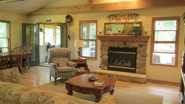 2029 Hillsdown Road Lake Summerset, IL 61019 - Photo 8 of 24 a living room with furniture and a fireplace