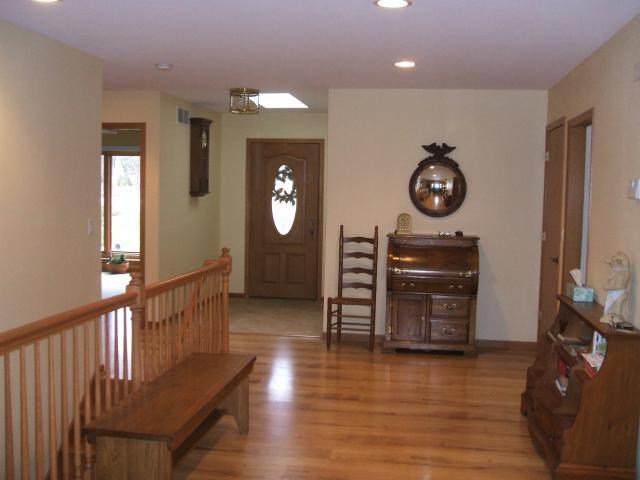 2029 Hillsdown Road Lake Summerset, IL 61019 - Photo 9 of 24 a view of a hallway with wooden floor