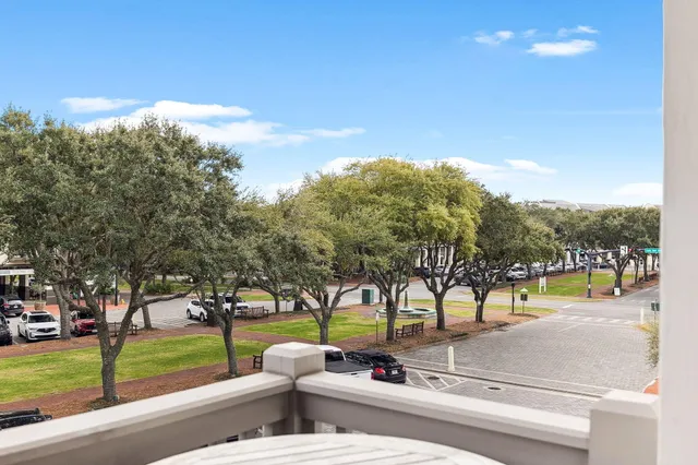 $2,075,000 | 104 North Barrett Square, Unit 2A, Rosemary Beach, FL 32461
